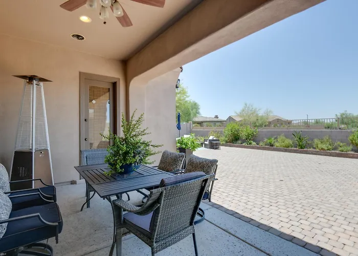 Holiday home Group-friendly Estrella Gem: Hike, Cheer & Explore Liberty